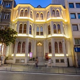 kalyon-kultur-nisantası-tas-konak-galeri-25.jpg